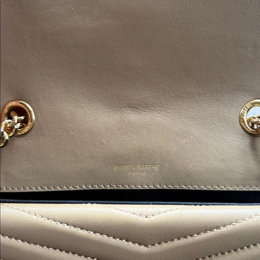 NOT REAL YSL bag - Picture 4 of 6